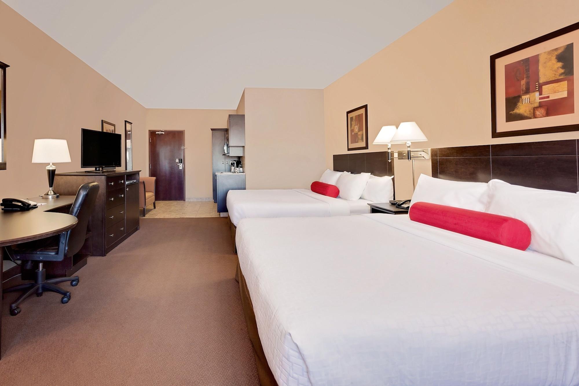 Hotel Ramada By Wyndham Camrose Exteriér fotografie